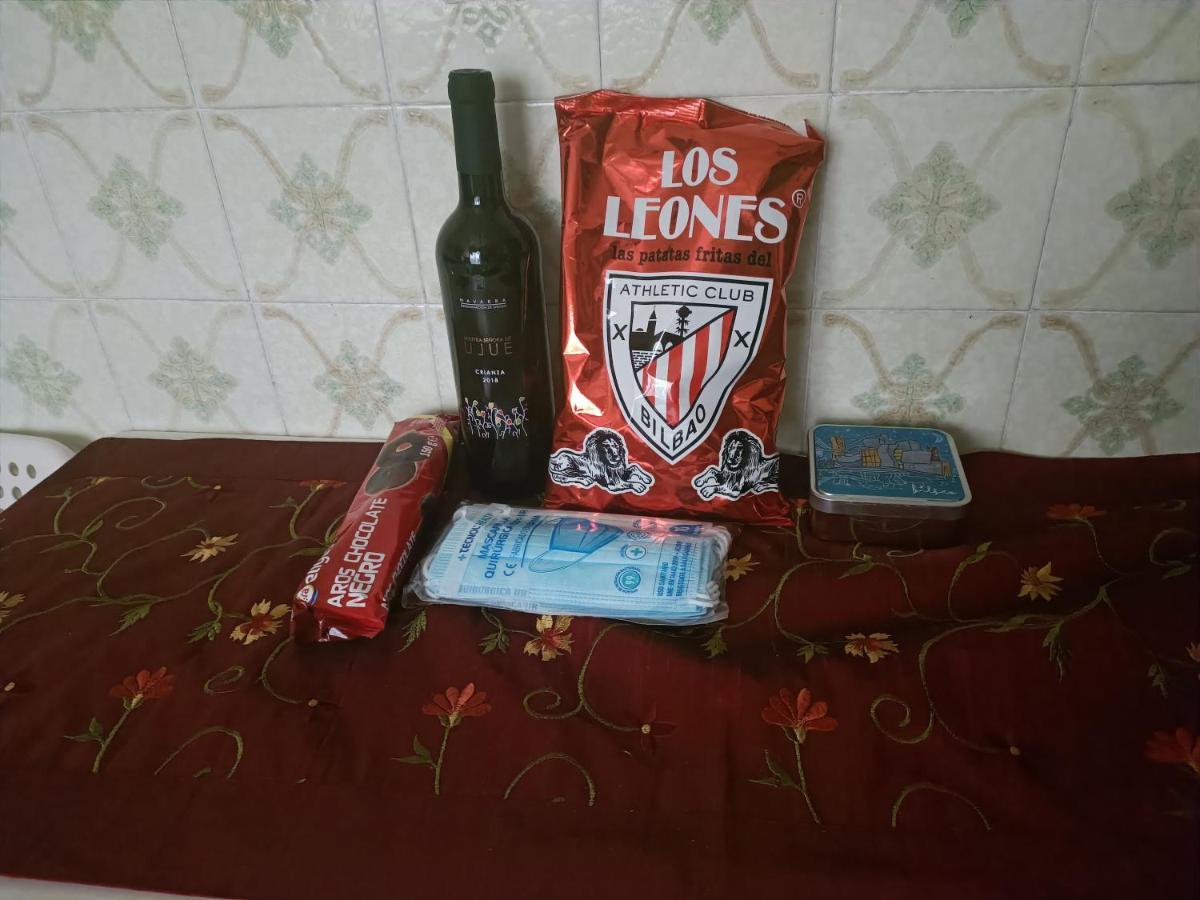 Apartamento Santa Lucia Bilbao Bagian luar foto