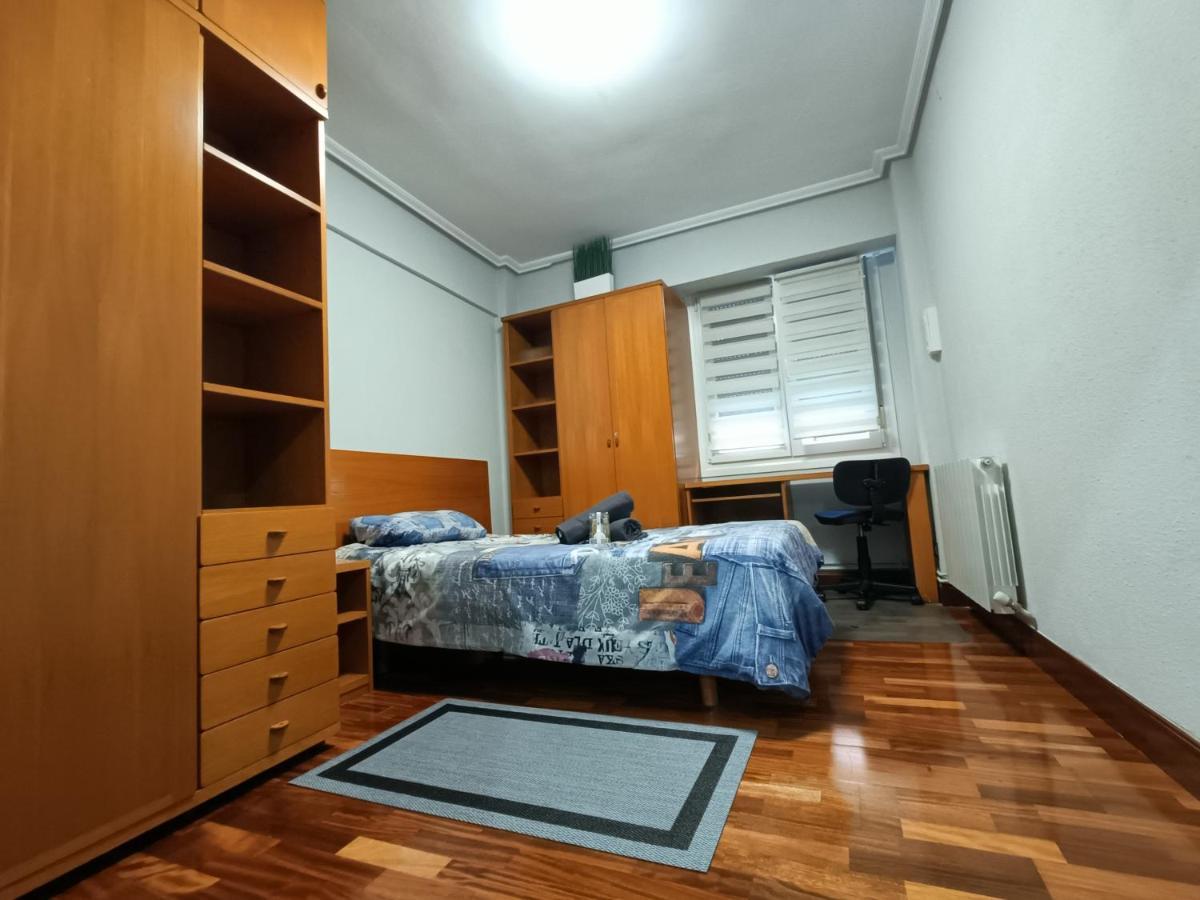 Apartamento Santa Lucia Bilbao Bagian luar foto